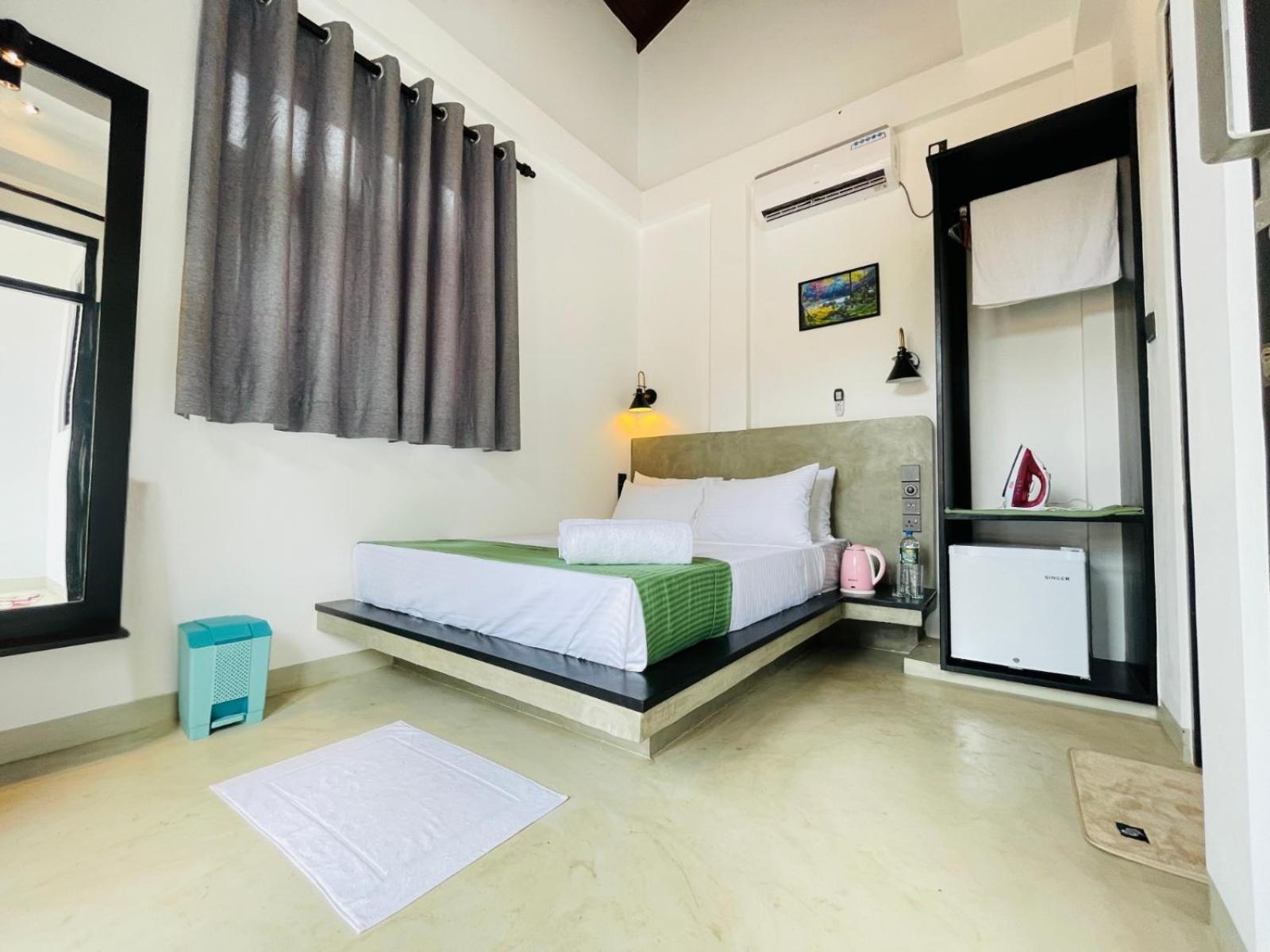 Thara Inn Villa Zuid-Dikwella Buitenkant foto